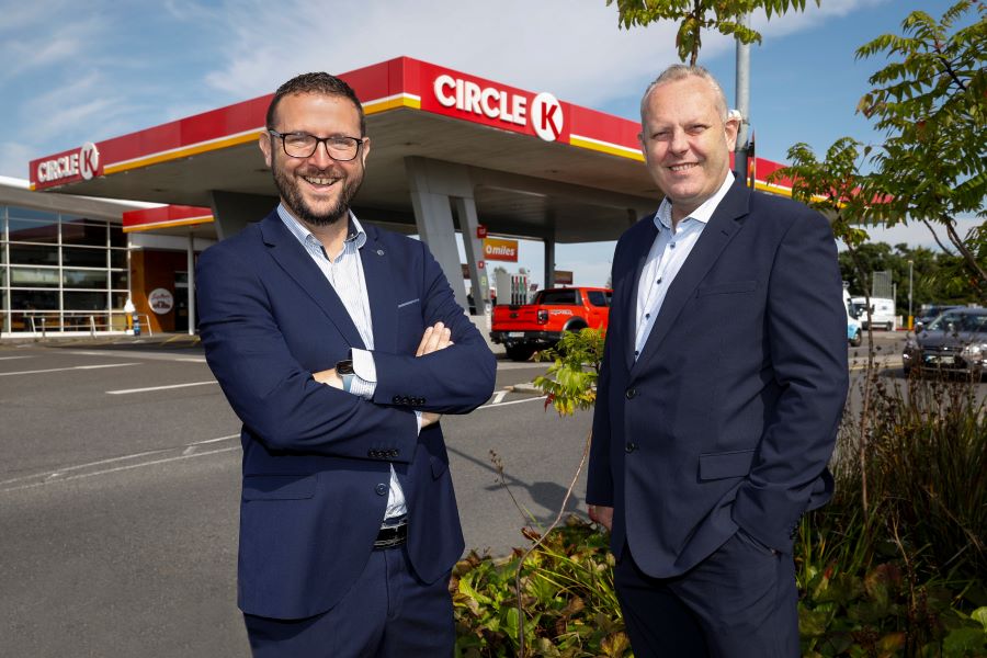 Brian Connolly, Senior Fuels Manager, Circle K Ireland and Barry Murphy, Commercial Director of Flogas Enterprise.